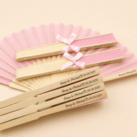 Eventail rose pale
